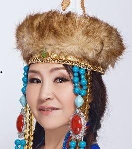 包萨仁高娃个人资料,才华横溢的艺术家与她的多彩人生