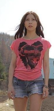 菅野麻由个人资料,才华横溢的日本歌手与演员，多栖发展的璀璨星途